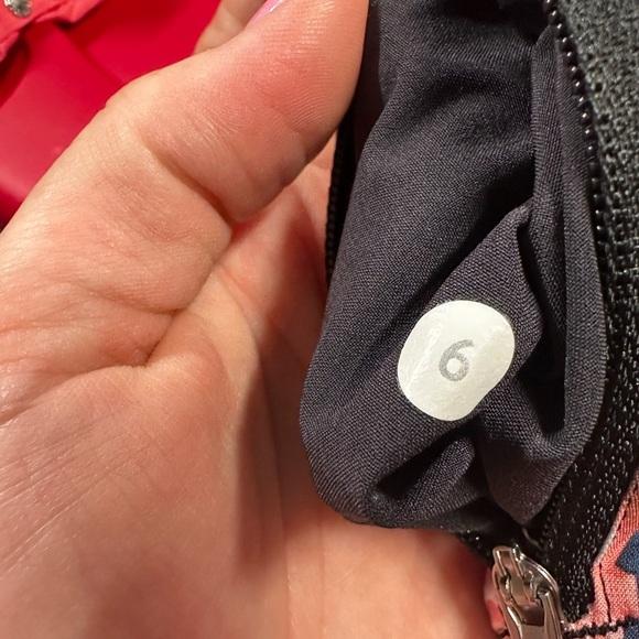 Lululemon Athletica Floral Women's Athletic Shorts - Pink and Blue - Picture 8 of 8